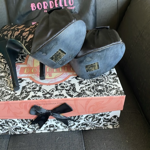 Pleaser Bordello Stilettos - Picture 5 of 5